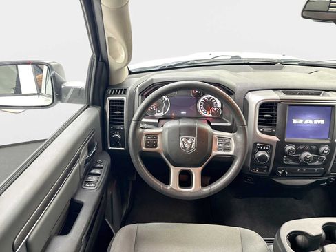 Used 2022 RAM 1500 Classic SLT w/ Electronics Group AWD/4WD image 11