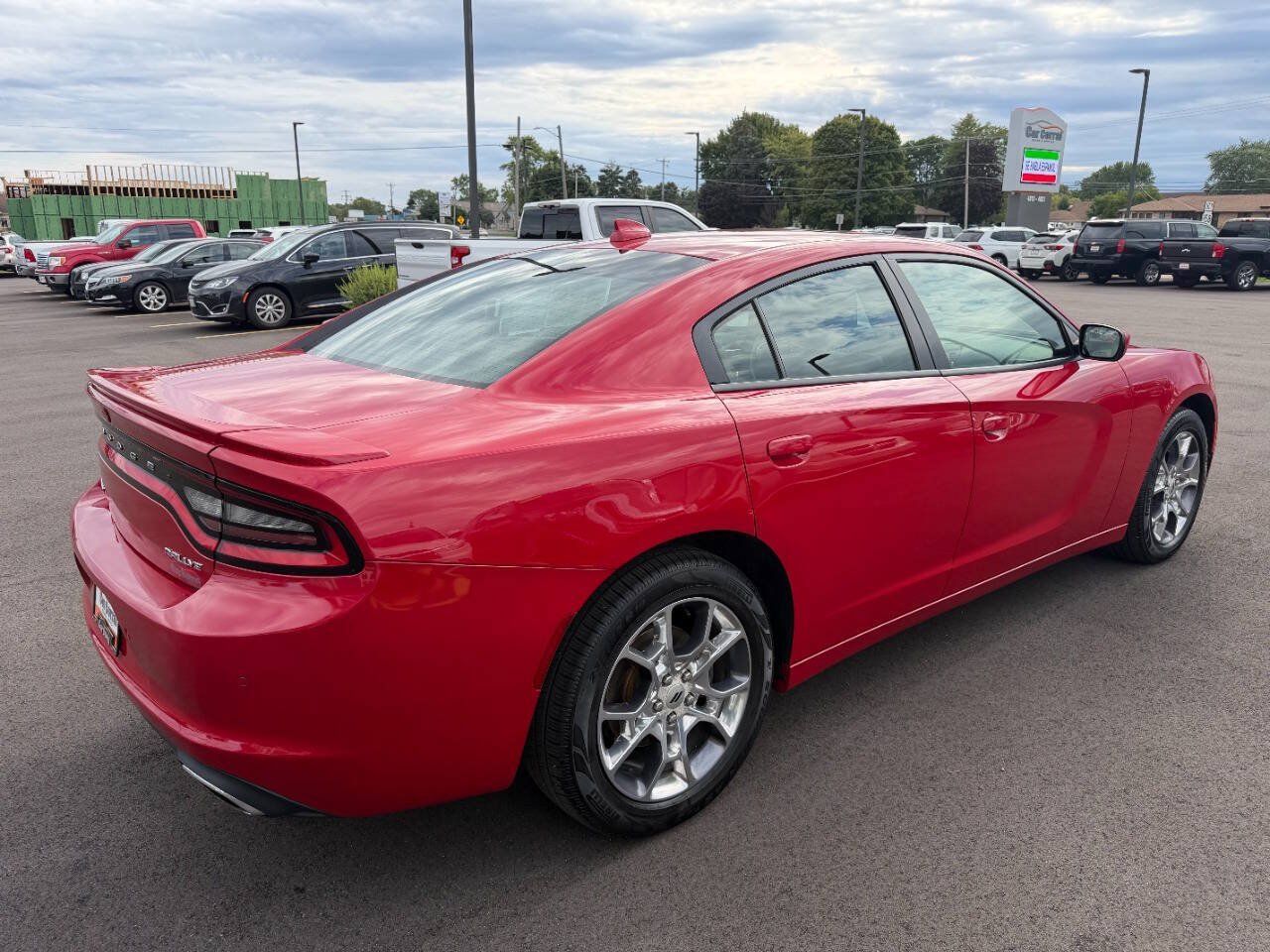Used 2016 Dodge Charger SXT w/ AWD Plus Group image 5
