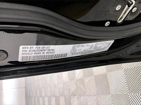 Used 2022 Jeep Compass Trailhawk image 33