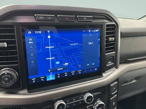 Used 2024 Ford F150 XLT AWD/4WD image 18