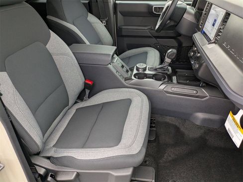 New 2025 Ford Bronco Big Bend image 19
