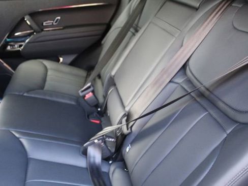 New 2025 Land Rover Range Rover Sport Dynamic SE image 4
