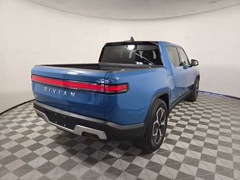 Used 2022 Rivian R1T Adventure AWD/4WD image 5