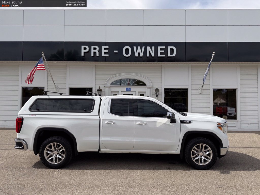 Used 2020 GMC Sierra 1500 SLE w/ SLE Value Package AWD/4WD image 4