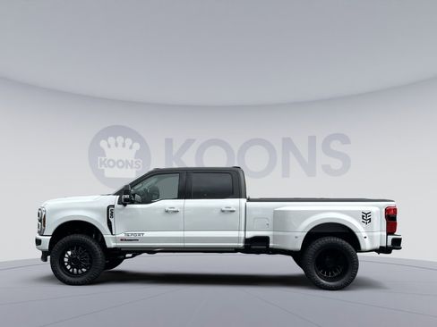 New 2025 Ford F350 Lariat w/ Lariat Ultimate Package image 2