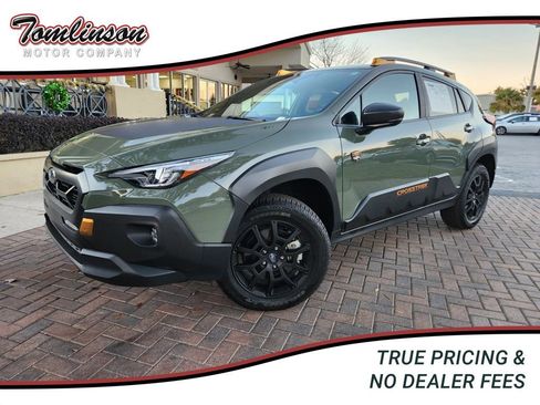 Used 2025 Subaru Crosstrek 2.5i Wilderness image 1