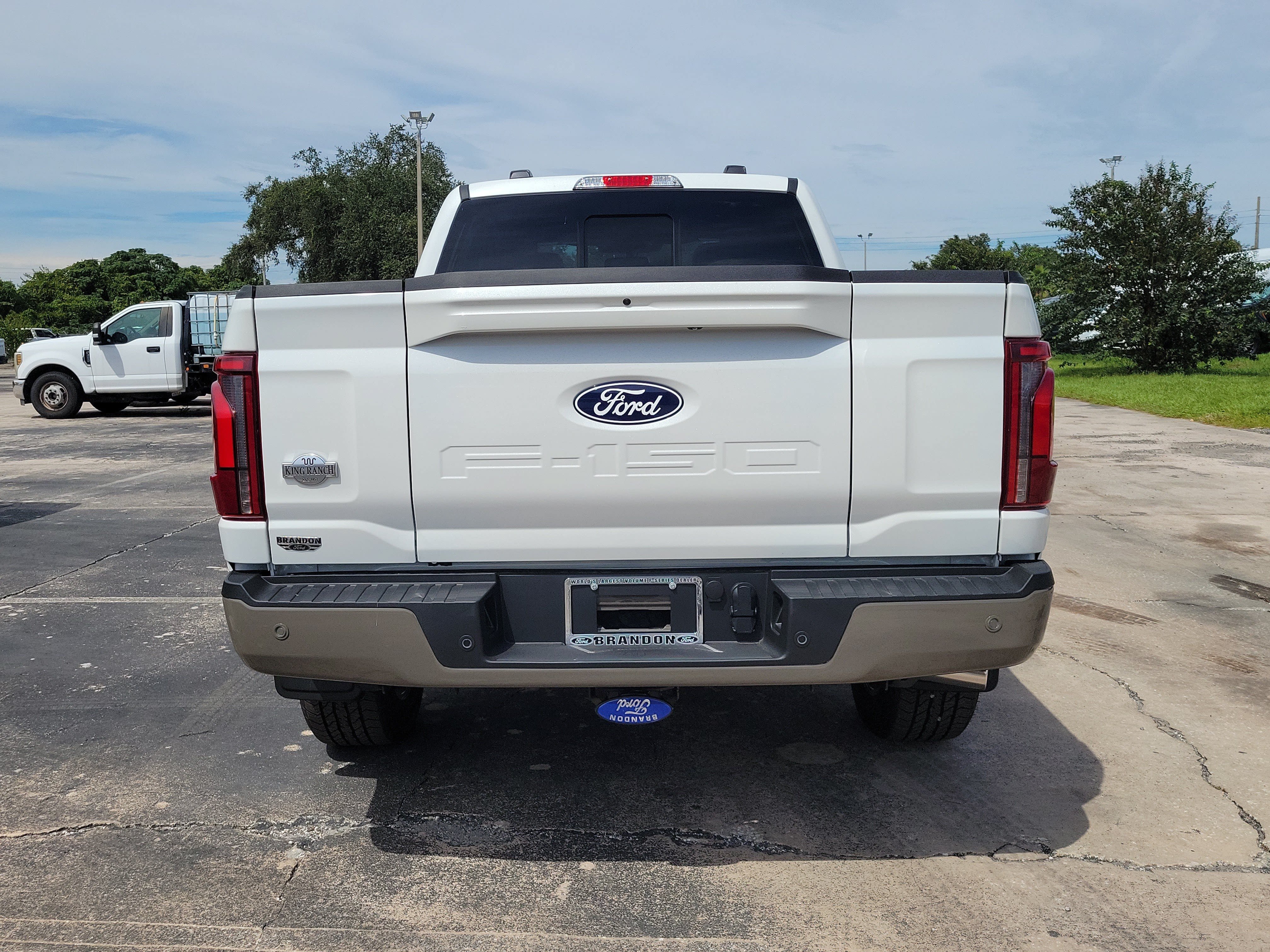 New 2026 Ford F150 King Ranch w/ Equipment Group 601A High AWD/4WD image 9