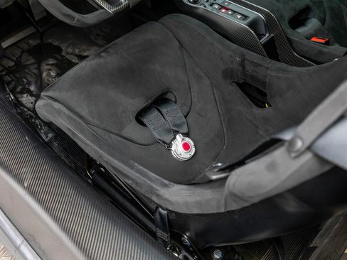 Used 2020 McLaren 620R image 26