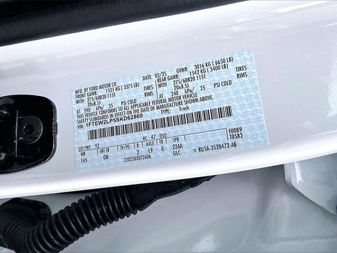 Certified 2025 Ford F150 STX w/ Equipment Group 200A image 31