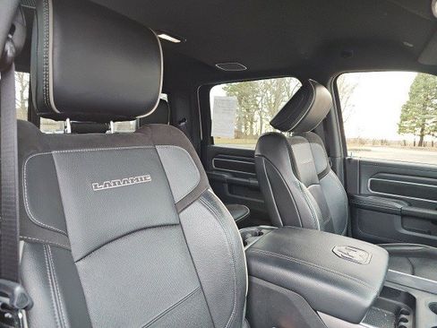 Used 2024 RAM 2500 Laramie w/ Night Edition image 11