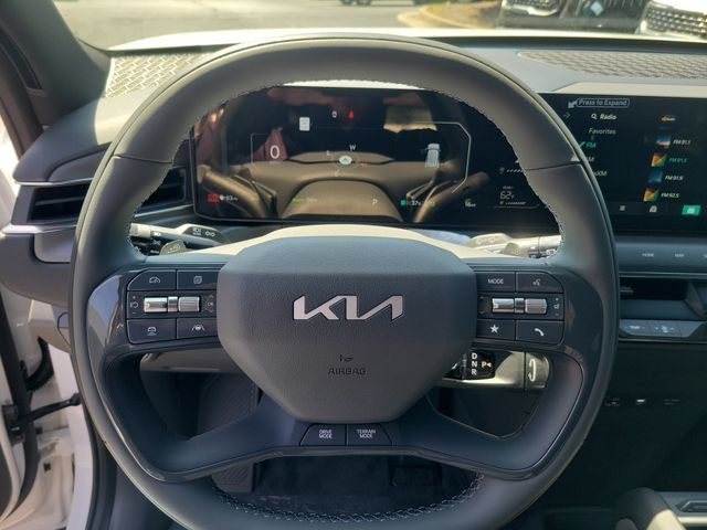 New 2026 Kia EV9 Land AWD/4WD image 17