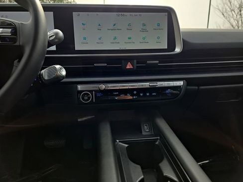 Certified 2024 Hyundai Ioniq 6 SE image 39
