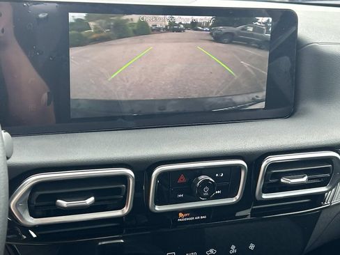 New 2026 Nissan Sentra SV w/ Floor Mat Package FWD image 33
