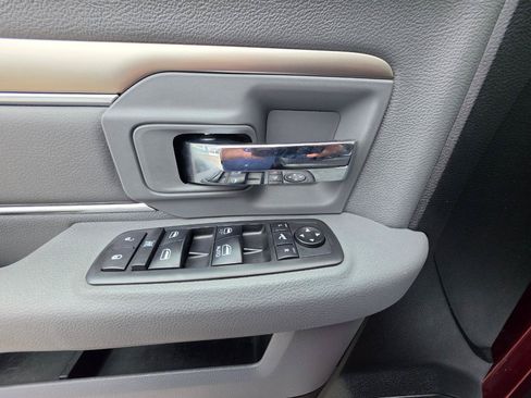 Used 2017 RAM 1500 Big Horn RWD image 10