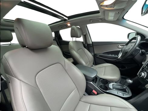 Used 2014 Hyundai Santa Fe Sport w/ Technology Package 04 FWD image 30