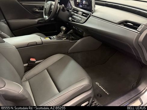 Used 2024 Lexus ES 350 w/ Premium Package FWD image 14