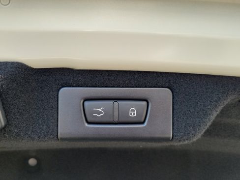 Used 2021 Maserati Quattroporte S GranLusso image 32