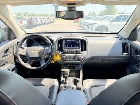 Used 2018 Chevrolet Colorado Z71 AWD/4WD image 6