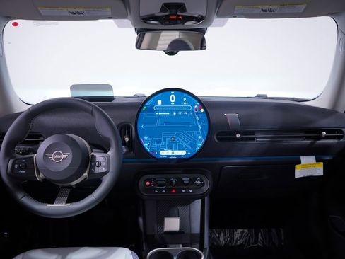 Used 2025 MINI Cooper S image 9