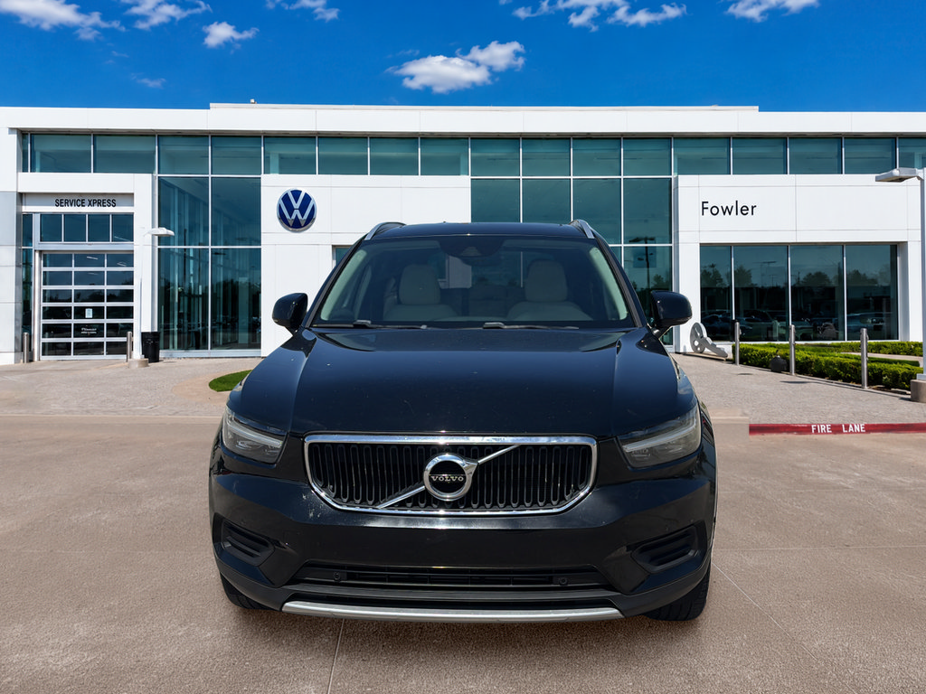 Used 2019 Volvo XC40 T5 Momentum AWD/4WD image 2