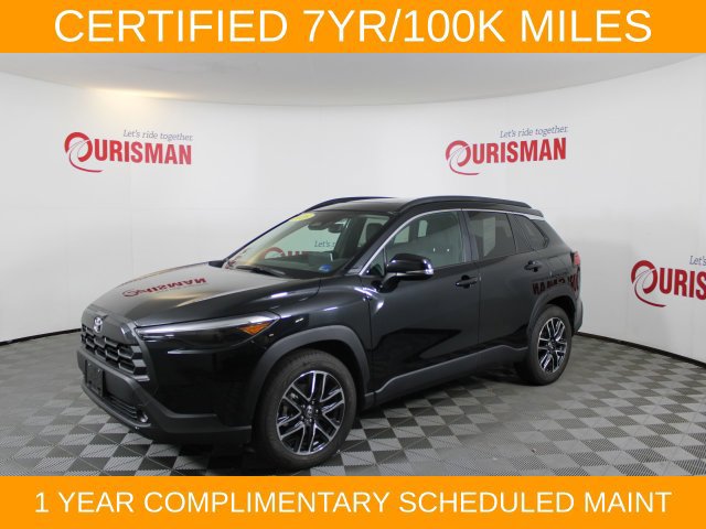 Used 2026 Toyota Corolla Cross XLE w/ Convenience Package AWD/4WD image 3