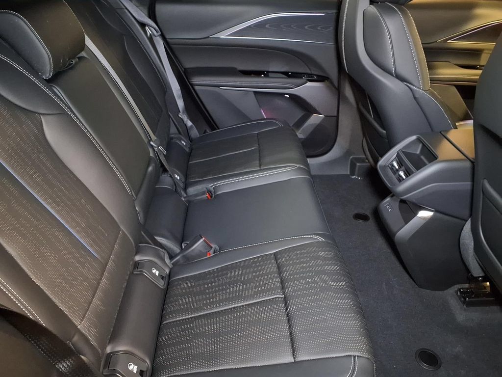 New 2026 Cadillac Lyriq Sport RWD image 7