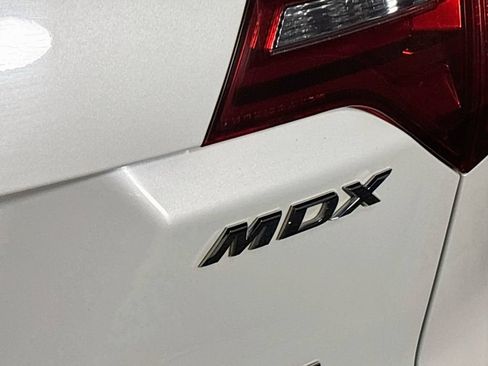 Used 2011 Acura MDX w/ Technology Package AWD/4WD image 24