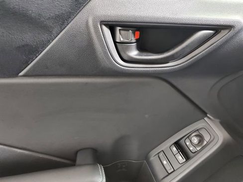 Used 2024 Toyota GR86 Premium image 24