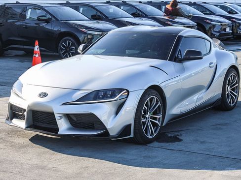 Used 2022 Toyota Supra image 3