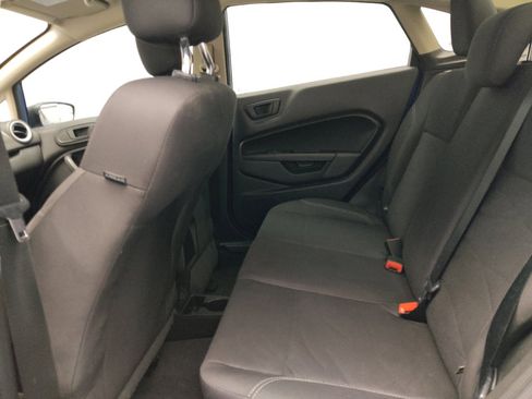 Used 2019 Ford Fiesta SE image 18