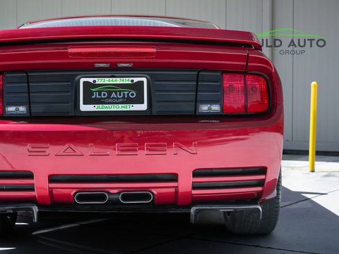Used 2007 Ford Mustang GT RWD image 42
