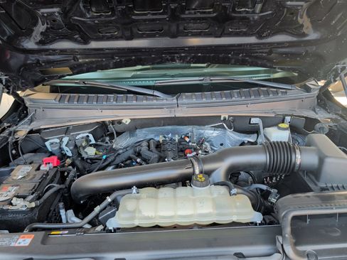 Used 2024 Ford Expedition Limited AWD/4WD image 28