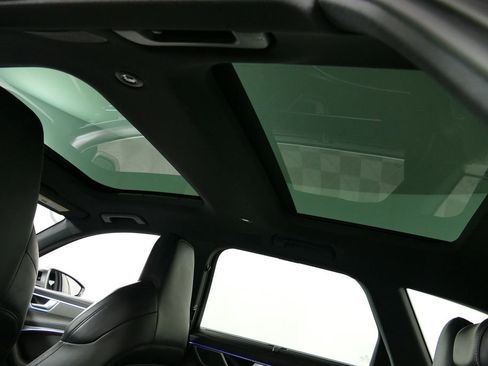 Used 2022 Audi RS 6 AWD/4WD image 4