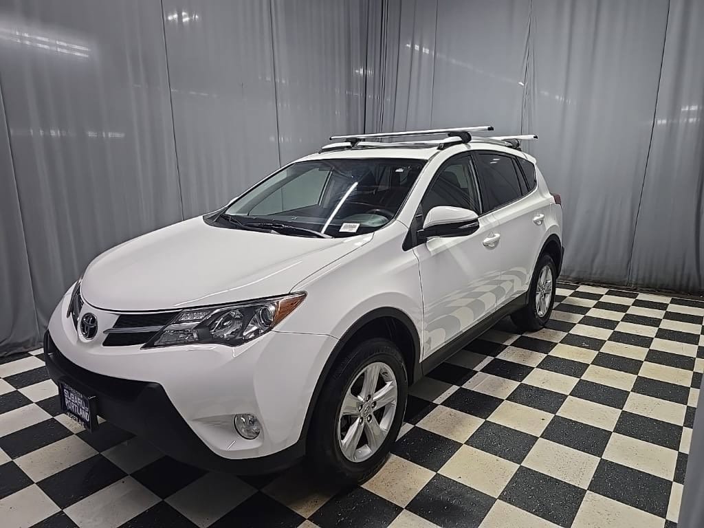 Used 2014 Toyota RAV4 XLE AWD/4WD image 1