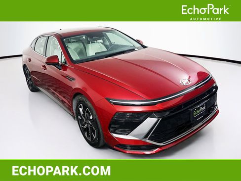 Used 2025 Hyundai Sonata SEL image 1