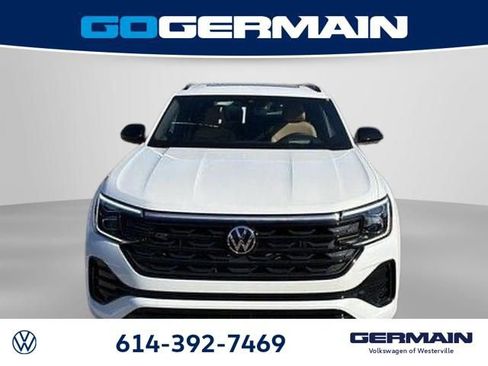 New 2026 Volkswagen Atlas Cross Sport SEL R-Line image 3