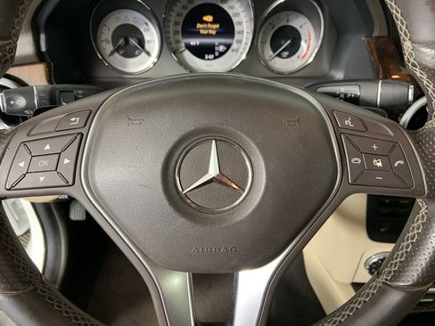 Used 2013 Mercedes-Benz GLK 250 BlueTEC 4MATIC w/ Premium 1 Pkg image 32