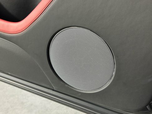 Used 2020 Bentley Bentayga Speed image 15