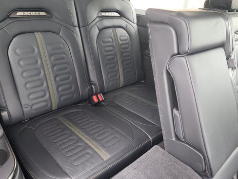 Used 2024 Rivian R1S Adventure AWD/4WD image 13