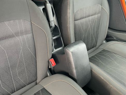 Used 2021 Ford EcoSport SE w/ SE Appearance Package image 28