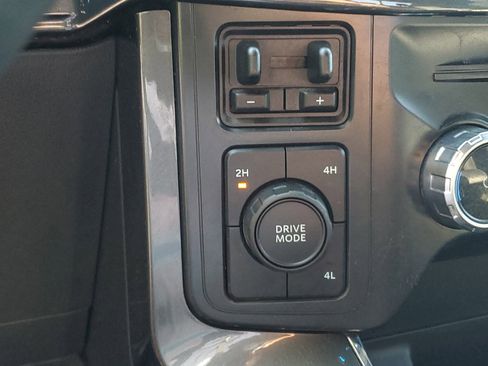 Used 2022 Ford F150 XLT w/ Equipment Group 302A High AWD/4WD image 11