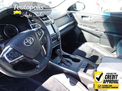 Used 2015 Toyota Camry XSE w/ Moonroof Package FWD image 10