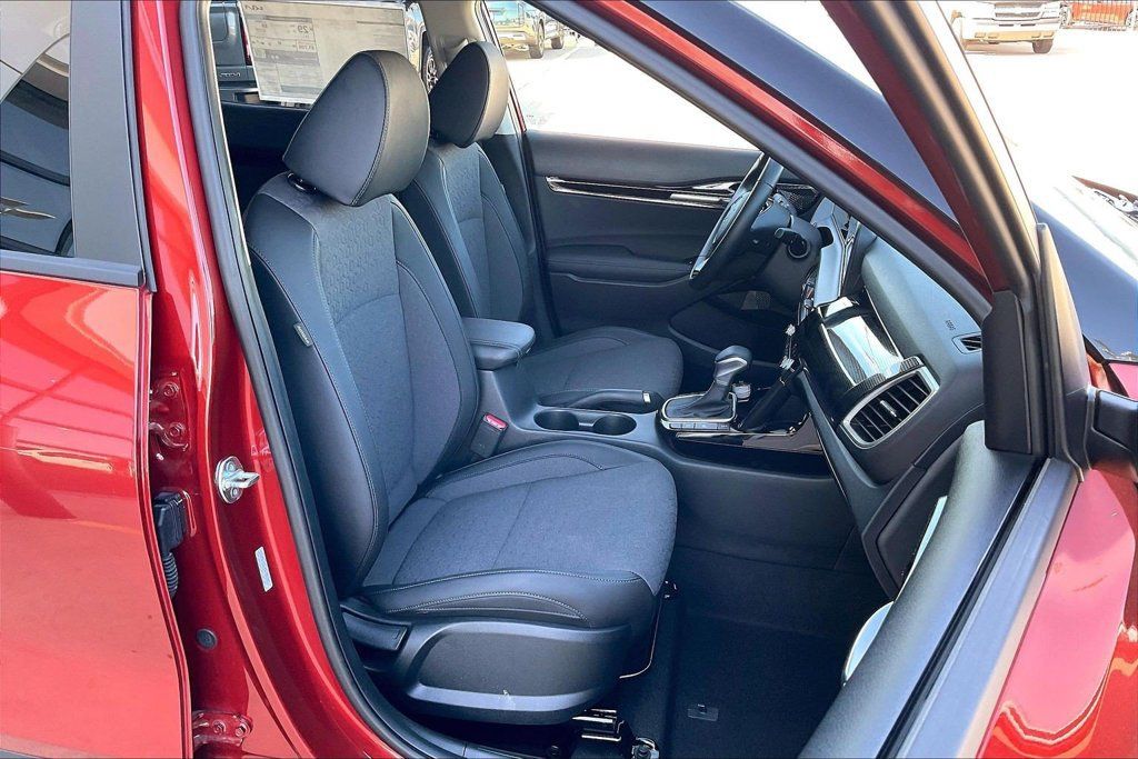 Used 2026 Kia Seltos S AWD/4WD image 7