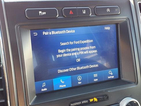 Used 2021 Ford Expedition Limited image 12