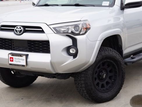 Used 2021 Toyota 4Runner SR5 image 5