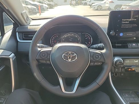 Used 2023 Toyota RAV4 XLE Premium image 19