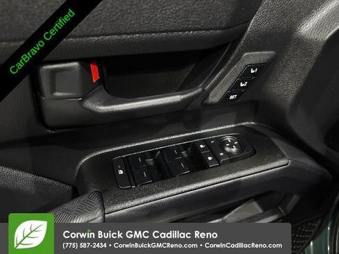 Used 2025 Toyota 4Runner TRD Off-Road Premium AWD/4WD image 12