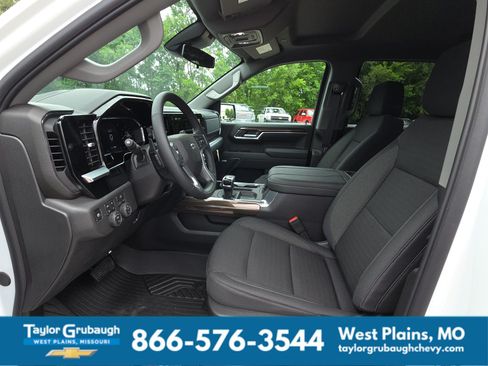 New 2026 Chevrolet Silverado 1500 LT Trail Boss w/ Convenience Package II AWD/4WD image 16