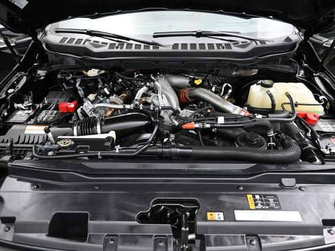 Used 2024 Ford F250 King Ranch w/ Chrome Package image 7