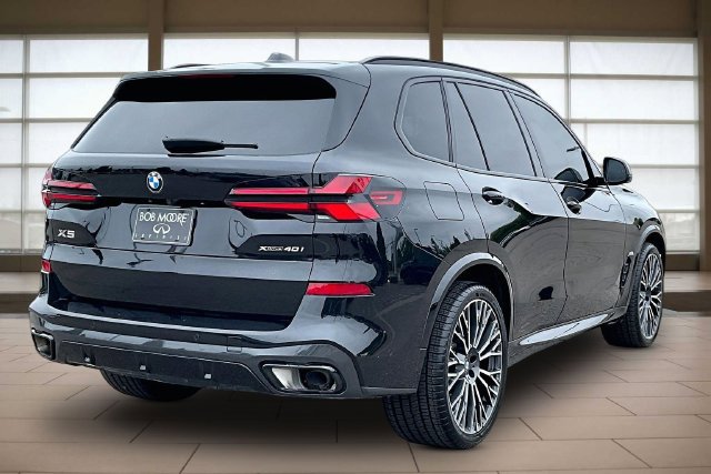 Used 2025 BMW X5 xDrive40i w/ M Sport Package AWD/4WD image 2